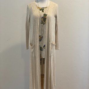 NWOT LuLaRoe Cream Sarah